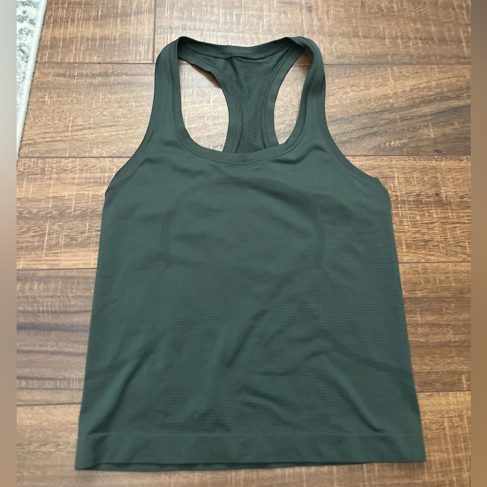 Lululemon swift tank